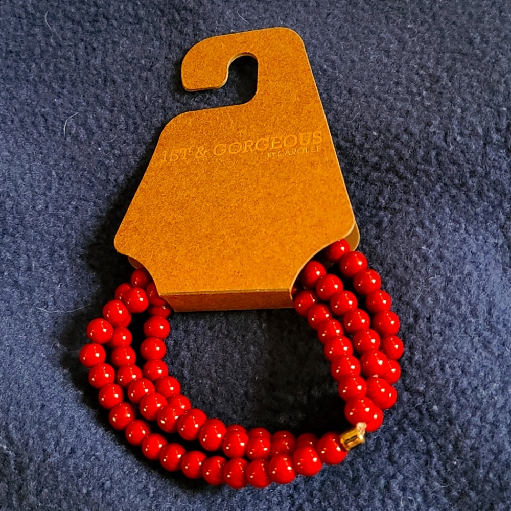 Red beaded stretchy bracelet
